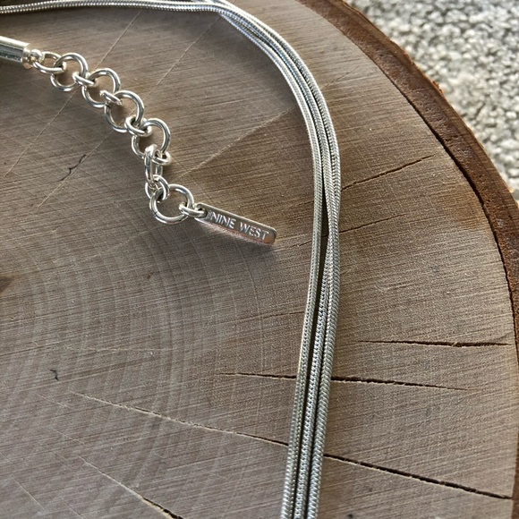 Nine West Triple Strand, Tri-Tone Necklace - Picture 5 of 7